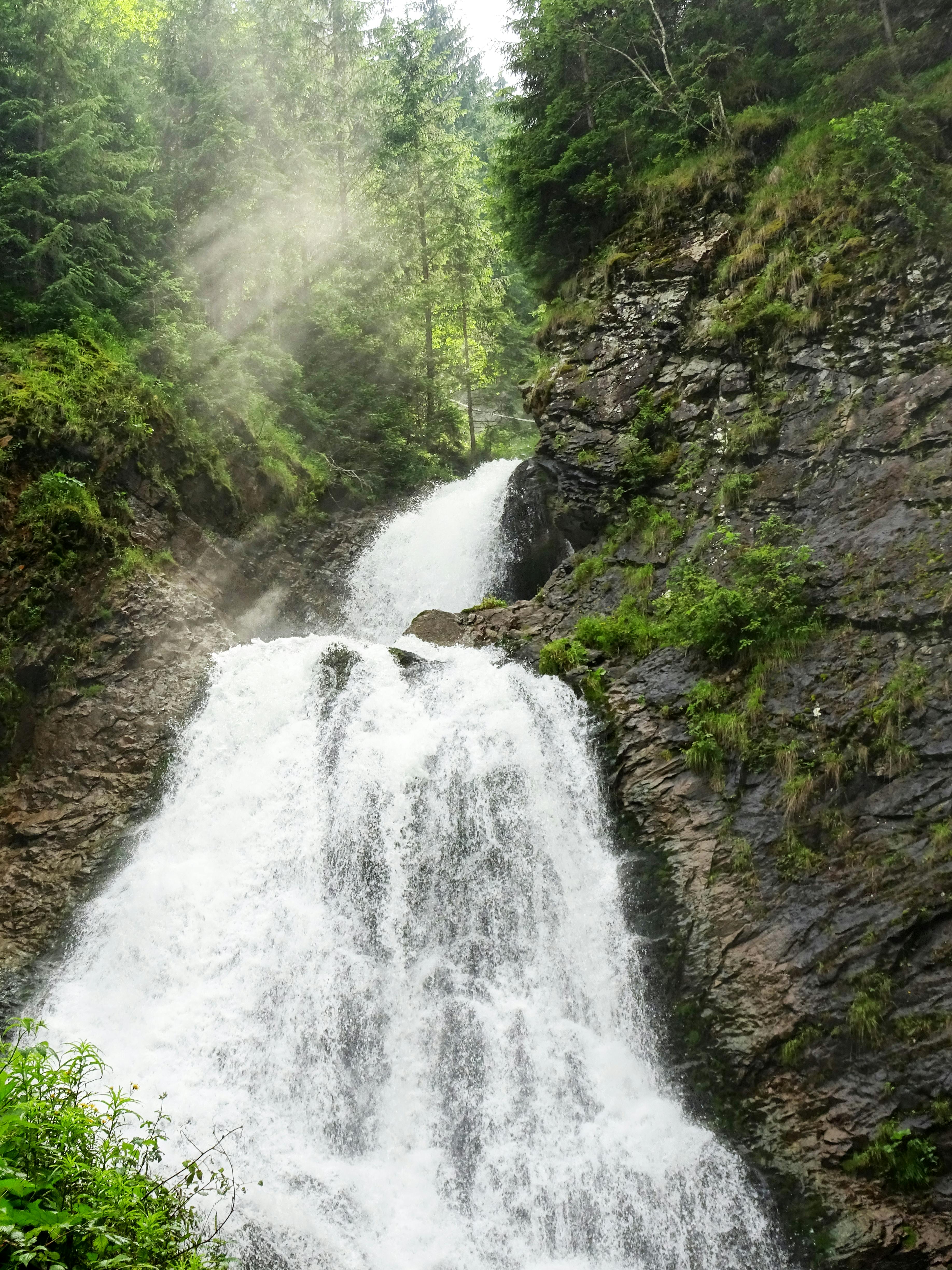 Waterval berg omgeving